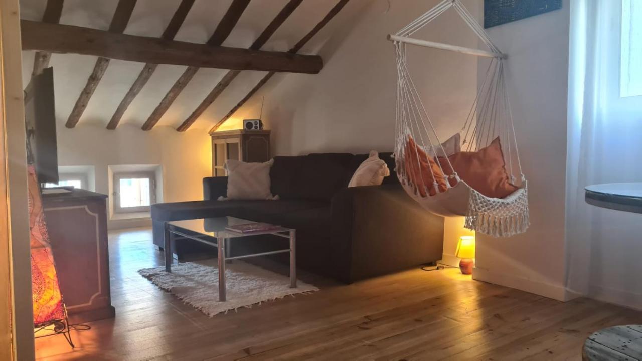 Loft Breton De Los Herreros โลโกรโญ ภายนอก รูปภาพ